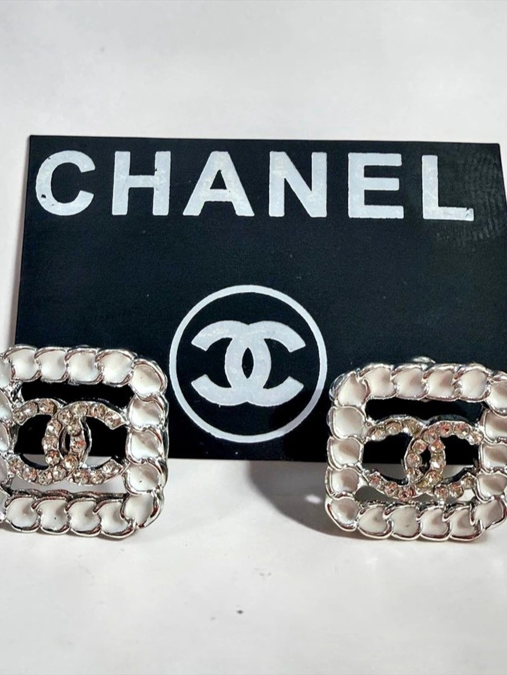 Logo Chain-Style Earrings in Silver | New